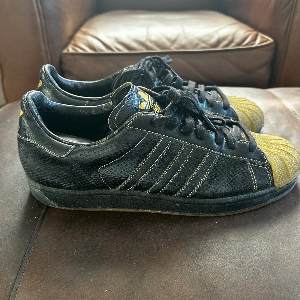 Adidas Kevin Garnett Las Vegas All Star Game Black and Gold Superstars